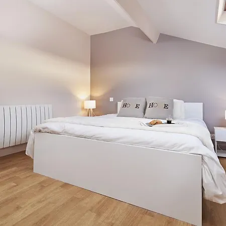 Apartament Au Coeur De
