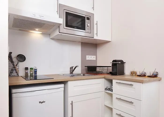 Au Coeur De * Нант