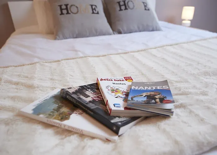 Au Coeur De Апартаменты Нант